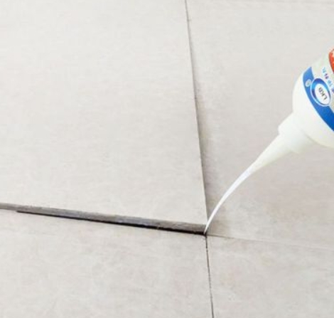 朝天瓷砖空鼓维修公司分享卫生间瓷砖脱落的原因可能有以下几点